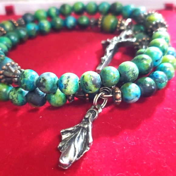 Sold WRAP STONE PRAYER BEADS BRACELET SILVER CROSS MARY - Picture 1 of 3